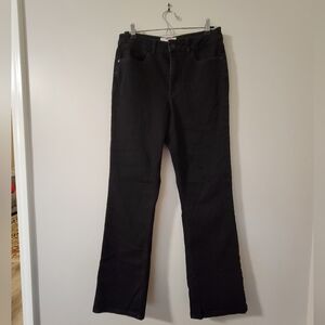 Wranglers BLACK HIGH RISE FLARE/BOOTLEG JEANS 8/29